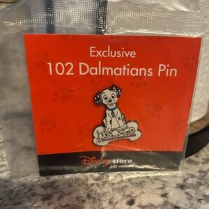 NWT RARE Disney store exclusive 102 Dalmatians pin